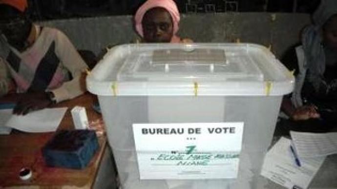 bureau-vote